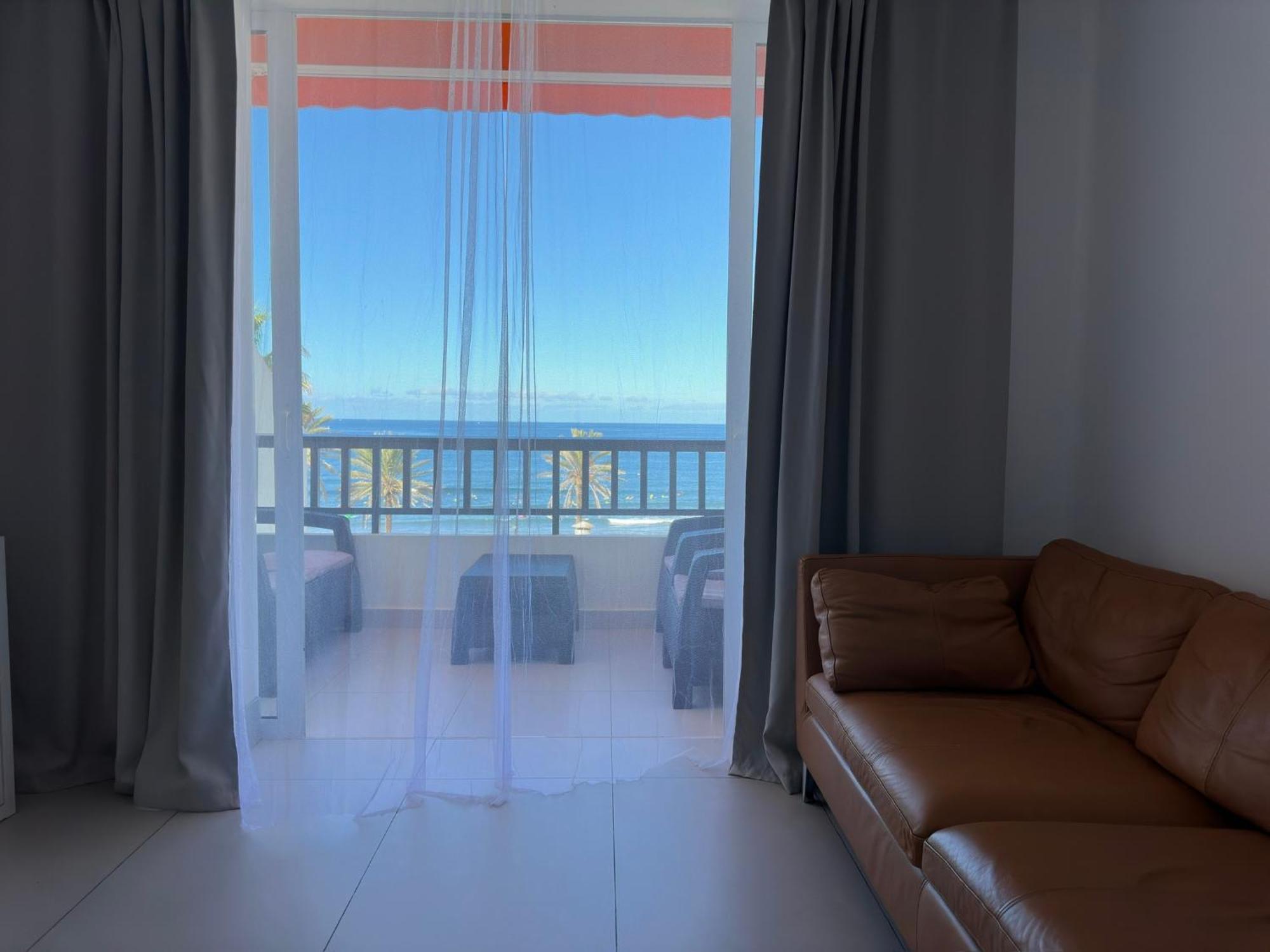 Appartement Parque Santiago II , Renovated, Ocean View, Heated Swimming Pool ! à Playa de las Américas Extérieur photo
